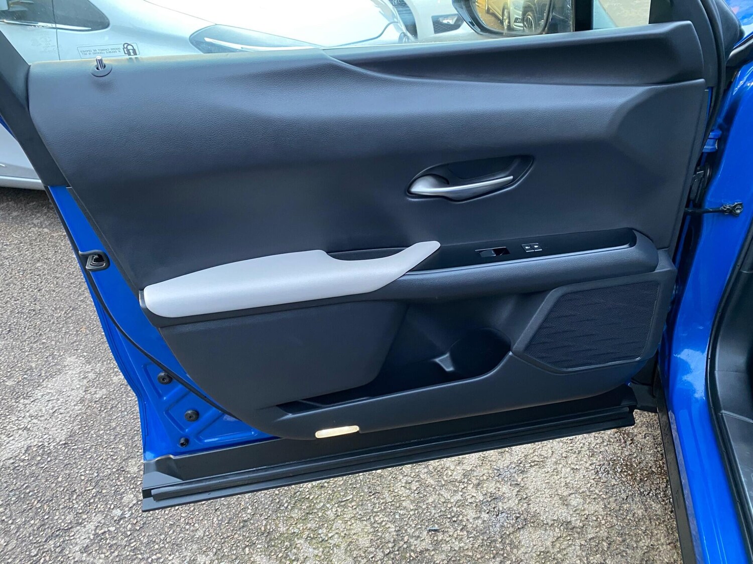 Used Lexus UX 2019 for sale - 77440402: Photo 45