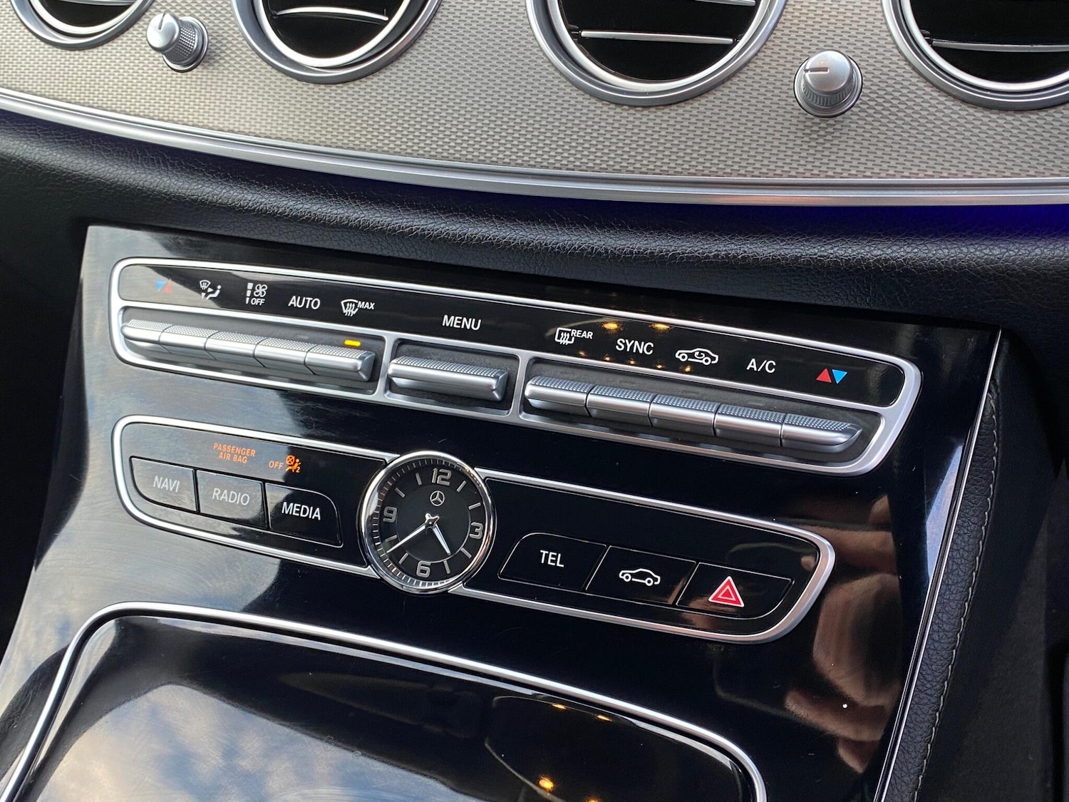 Used Mercedes-Benz E Class 2016 for sale - 77808465: Photo 25