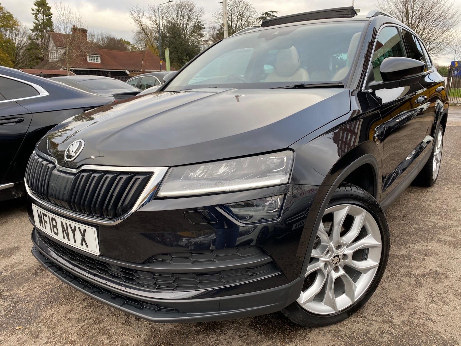 Used Skoda Karoq 2018 for sale - 76689155: Photo 6