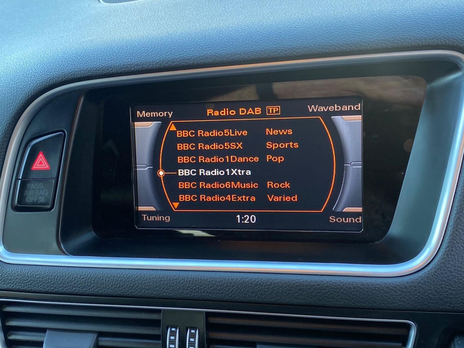 Used Audi Q5 2015 for sale - 77597662: Photo 19