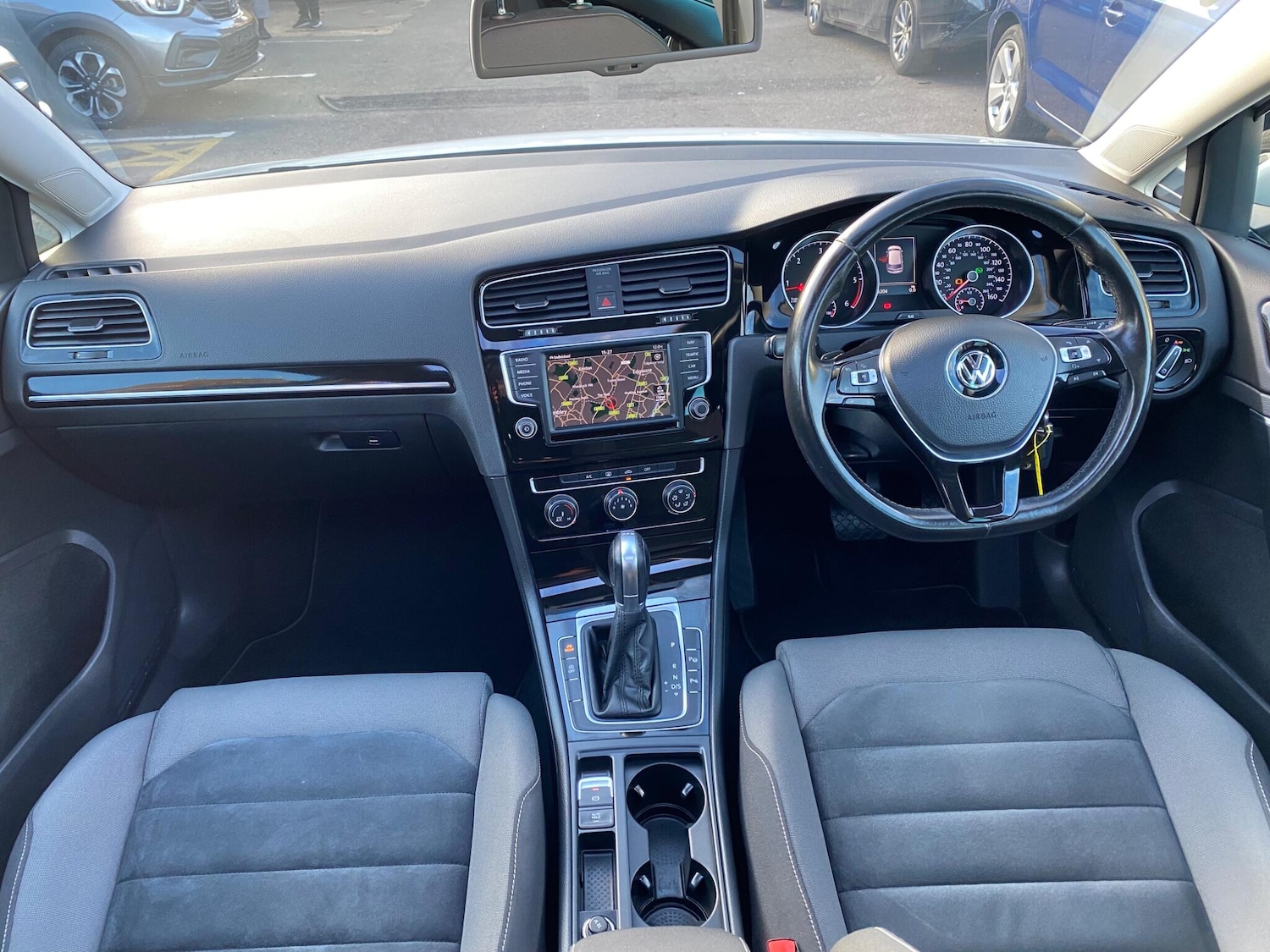 Used Volkswagen Golf 2016 for sale - 76388101: Photo 19