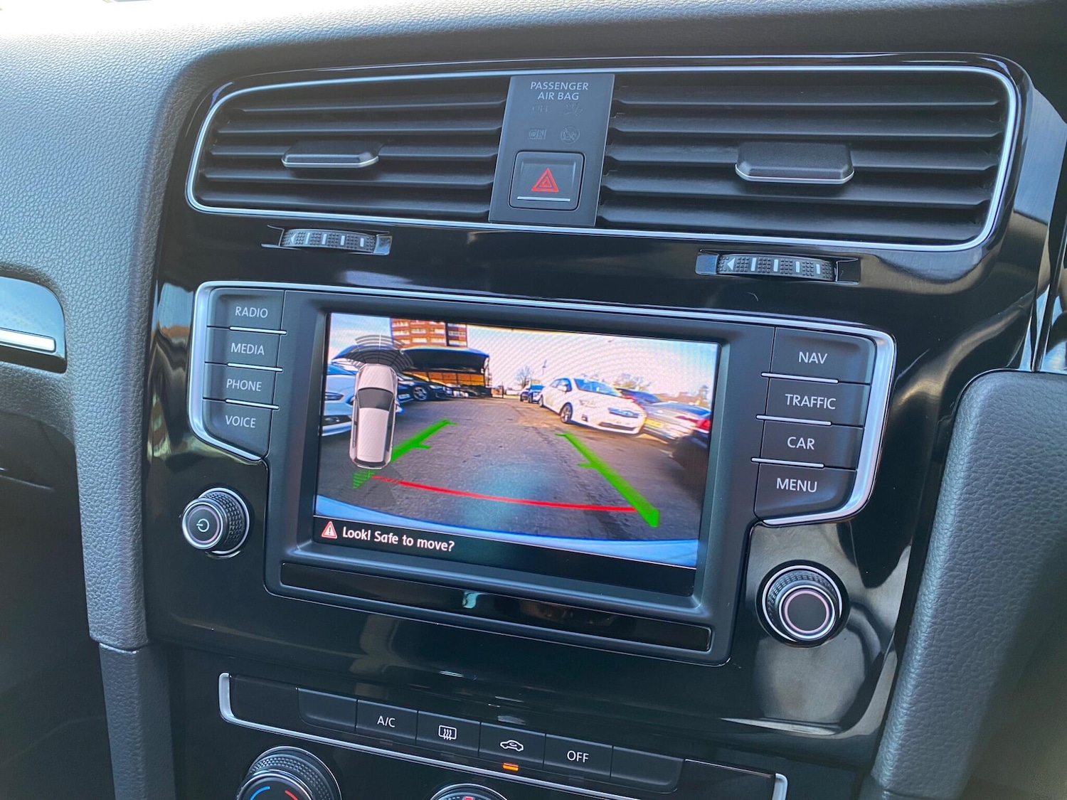 Used Volkswagen Golf 2016 for sale - 76388101: Photo 21