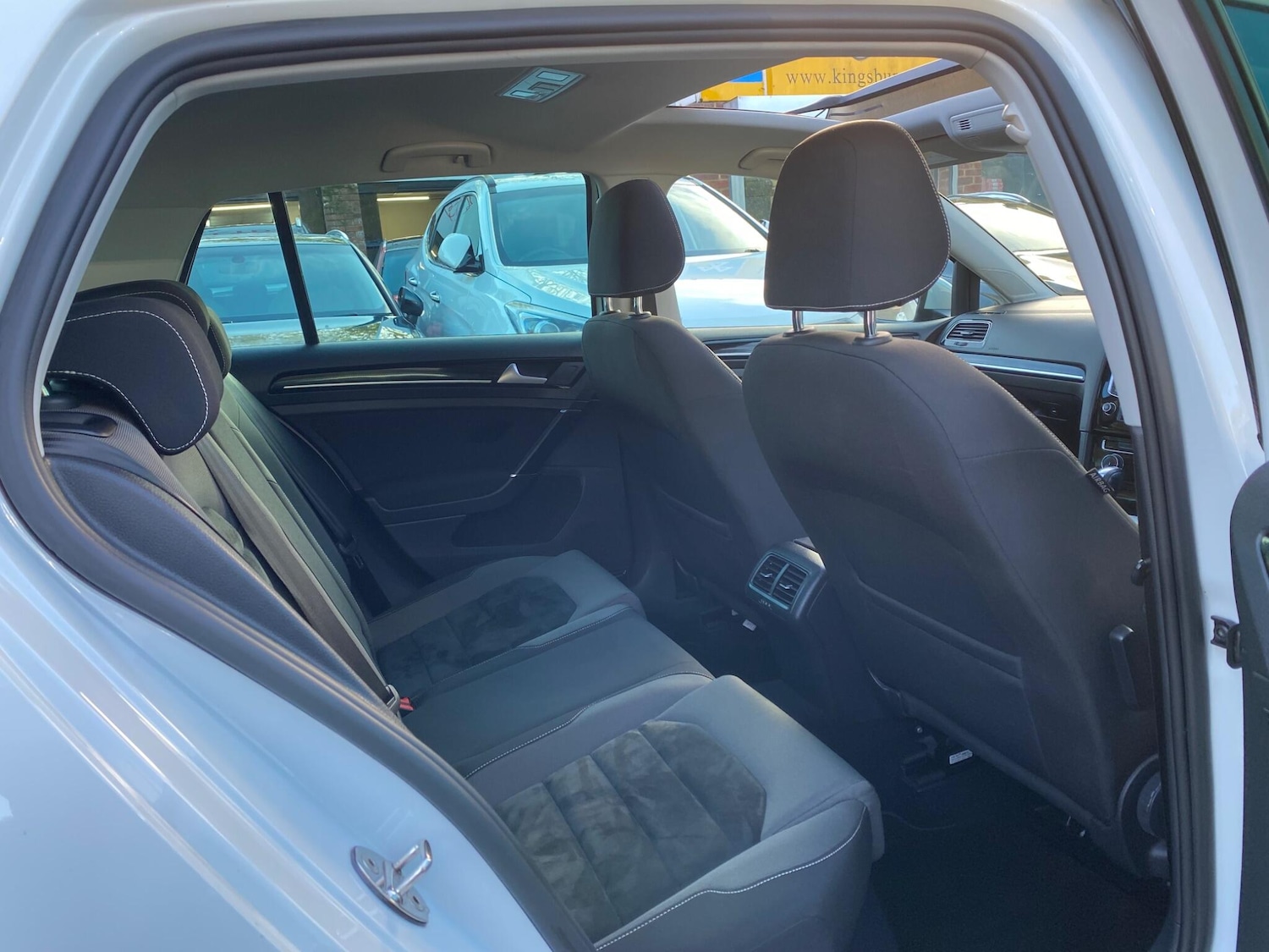 Used Volkswagen Golf 2016 for sale - 76388101: Photo 29