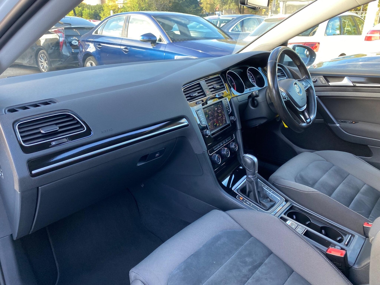 Used Volkswagen Golf 2016 for sale - 76388101: Photo 34