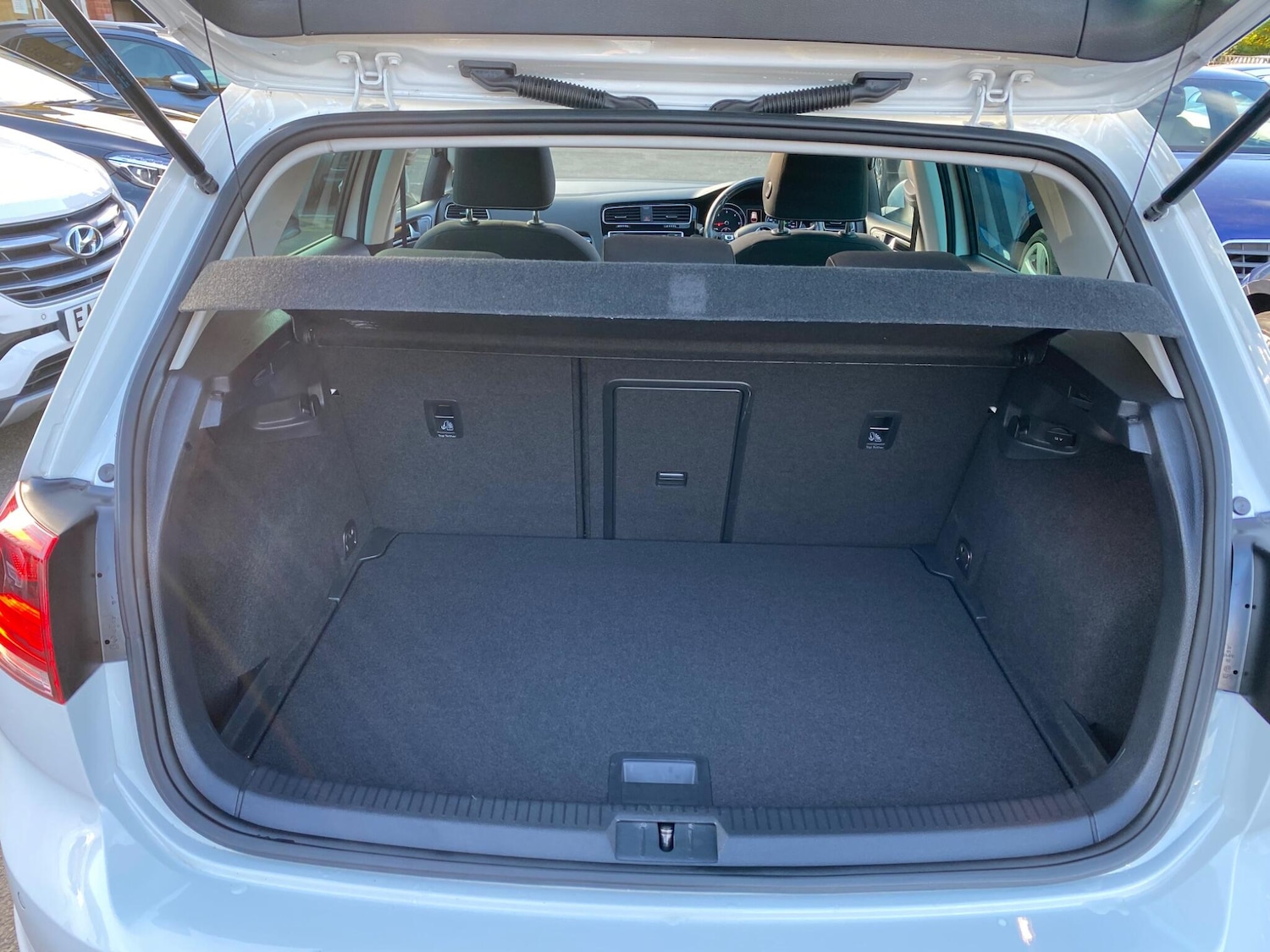 Used Volkswagen Golf 2016 for sale - 76388101: Photo 35