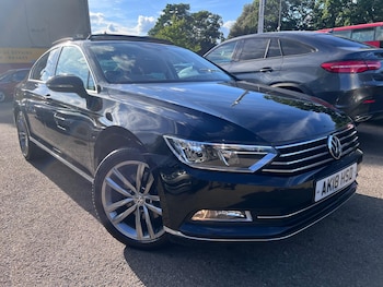 Used Volkswagen Passat 2018 for sale - 79033864: Photo