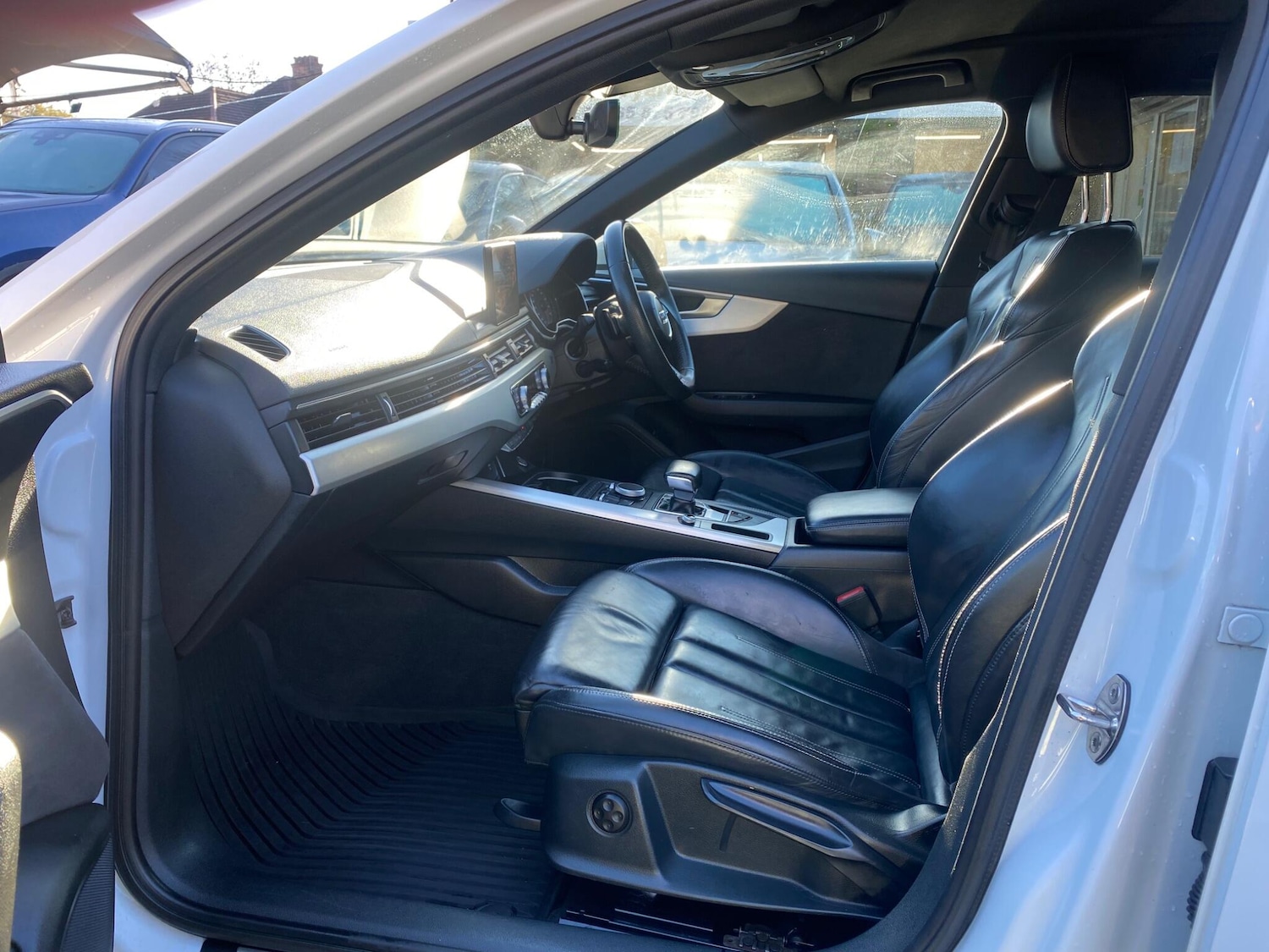 Used Audi A4 Avant 2017 for sale - 76561379: Photo 38