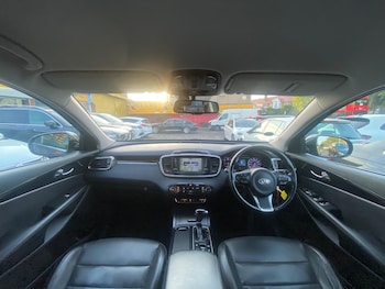 Used Kia Sorento 2016 for sale - 75682088: Photo