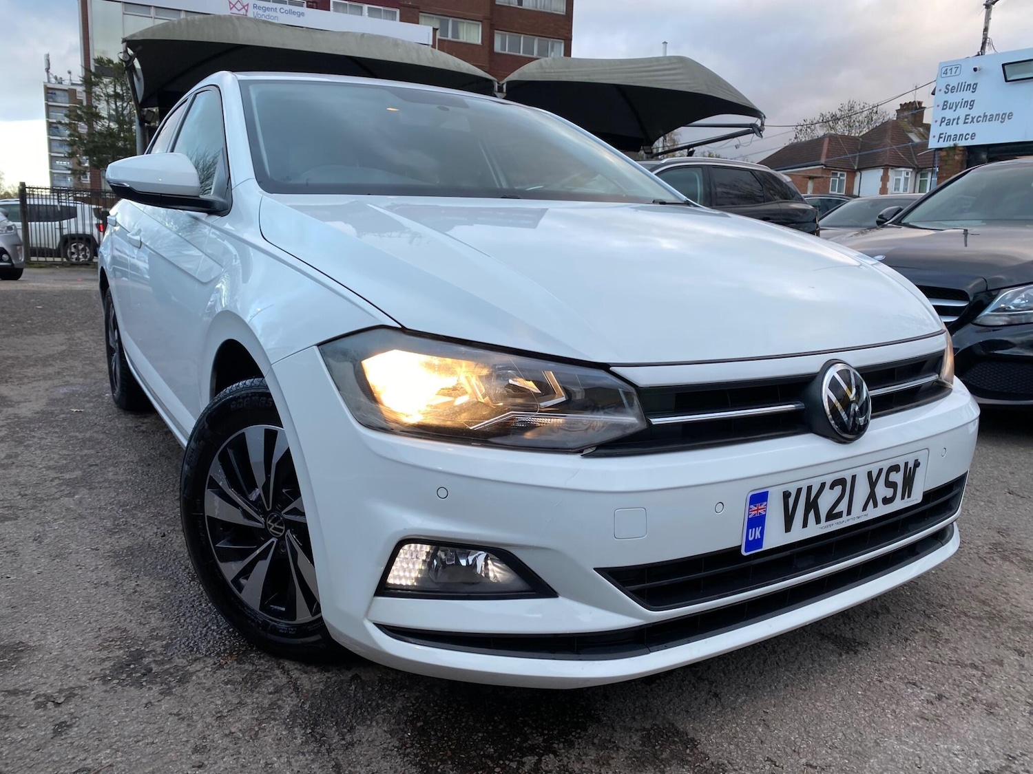 Used Volkswagen Polo for sale - 76702249: Photo 1