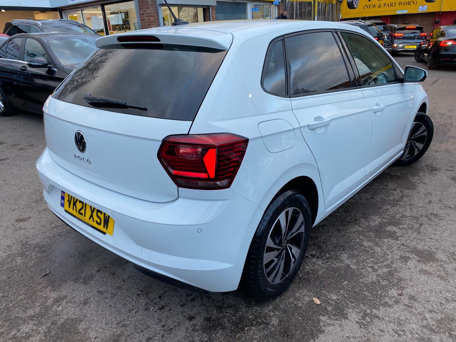 Used Volkswagen Polo for sale - 76702249: Photo 10