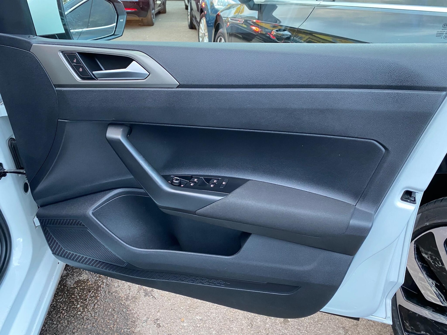 Used Volkswagen Polo for sale - 76702249: Photo 16