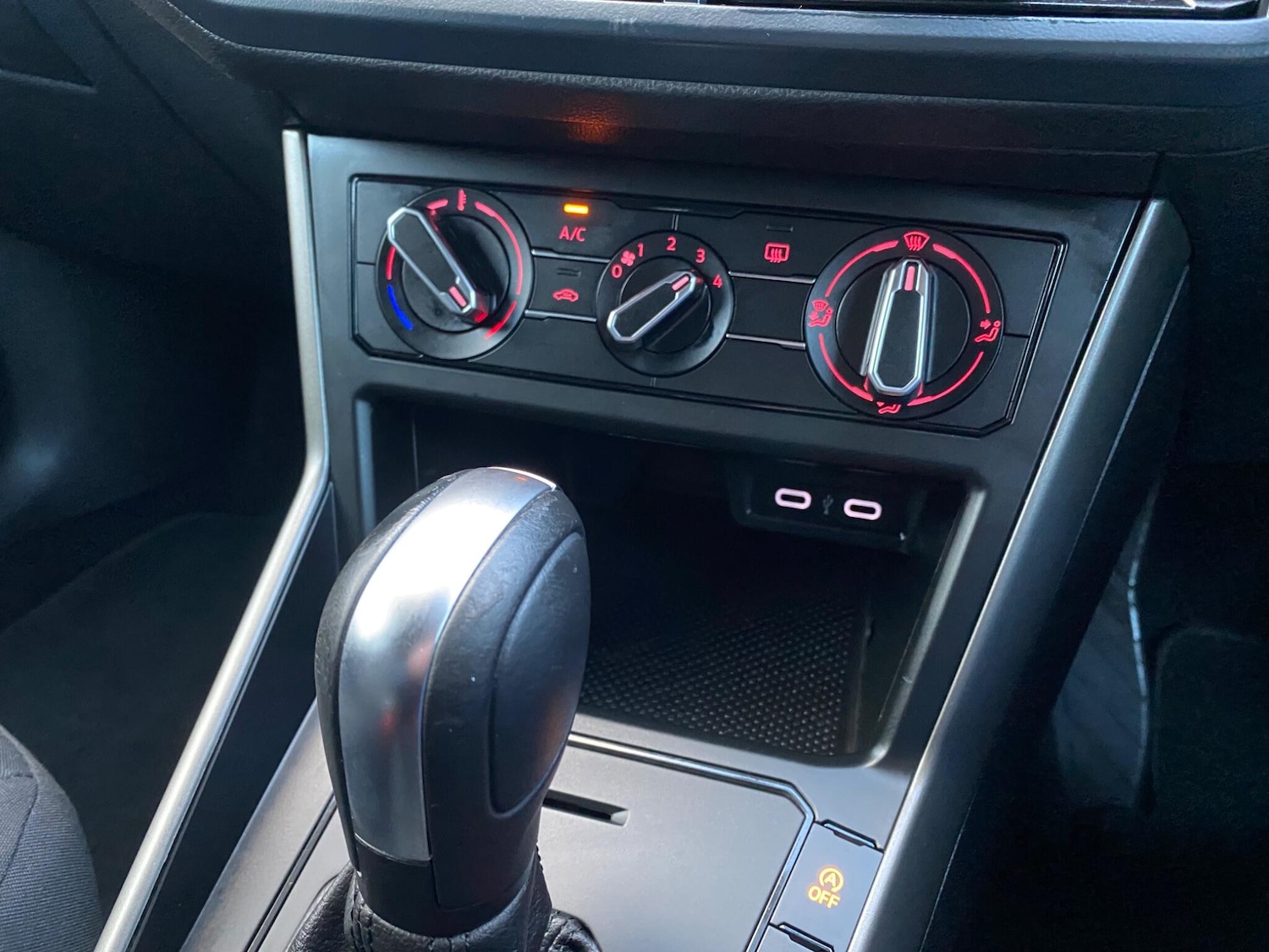 Used Volkswagen Polo for sale - 76702249: Photo 25