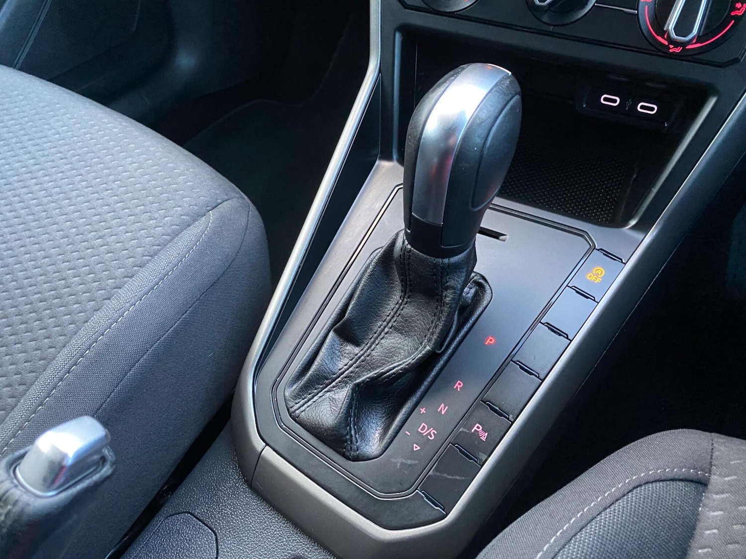 Used Volkswagen Polo for sale - 76702249: Photo 27