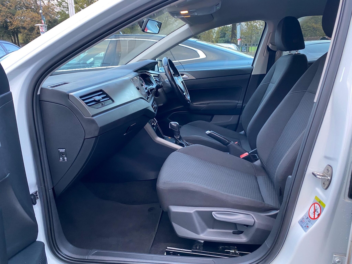 Used Volkswagen Polo for sale - 76702249: Photo 35