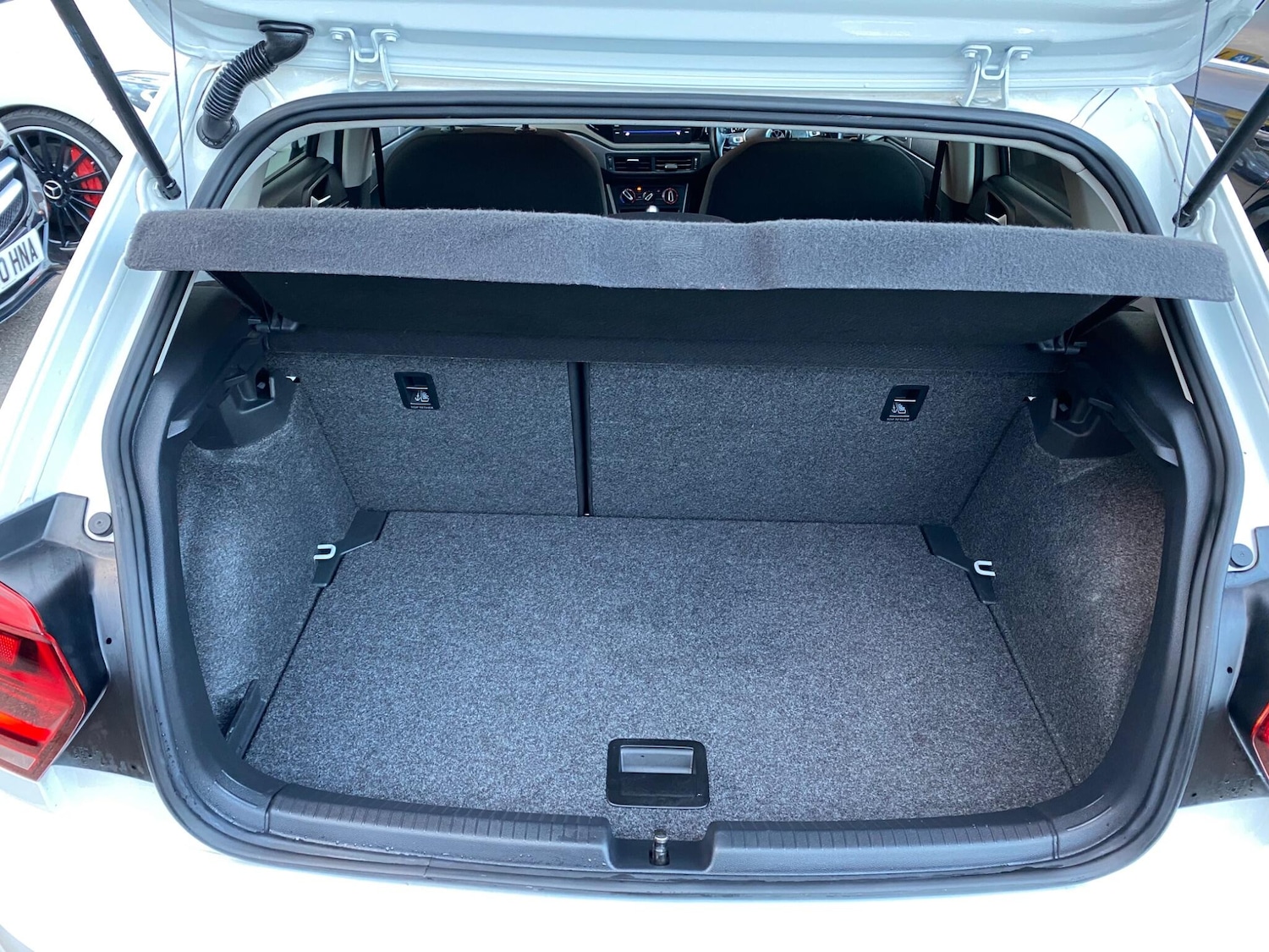 Used Volkswagen Polo for sale - 76702249: Photo 37