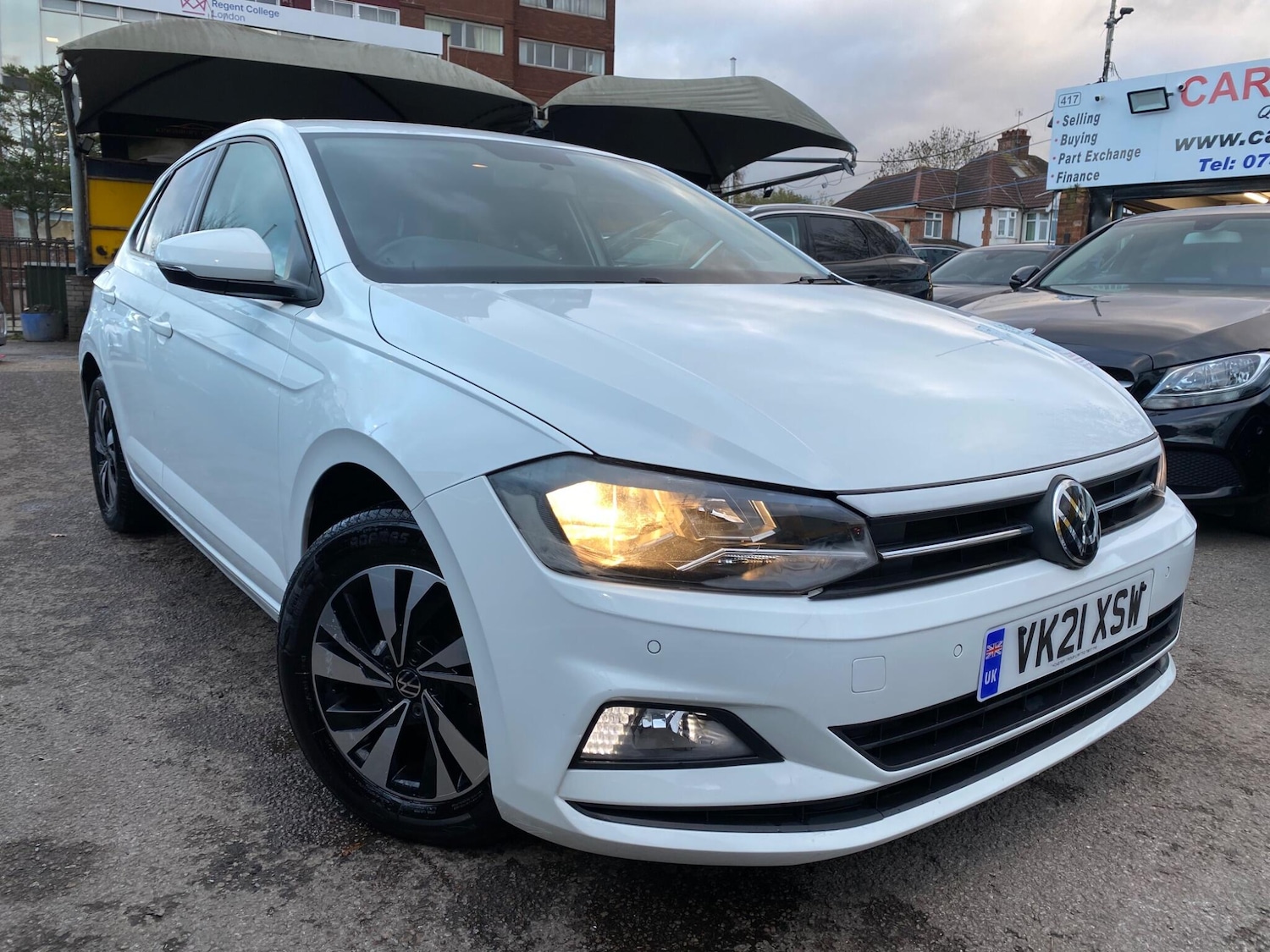 Used Volkswagen Polo for sale - 76702249: Photo 4