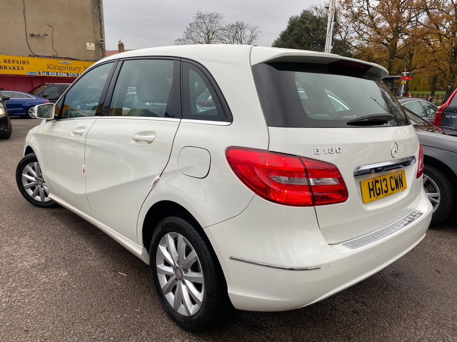 Used Mercedes-Benz B Class 2013 for sale - 76865311: Photo 10