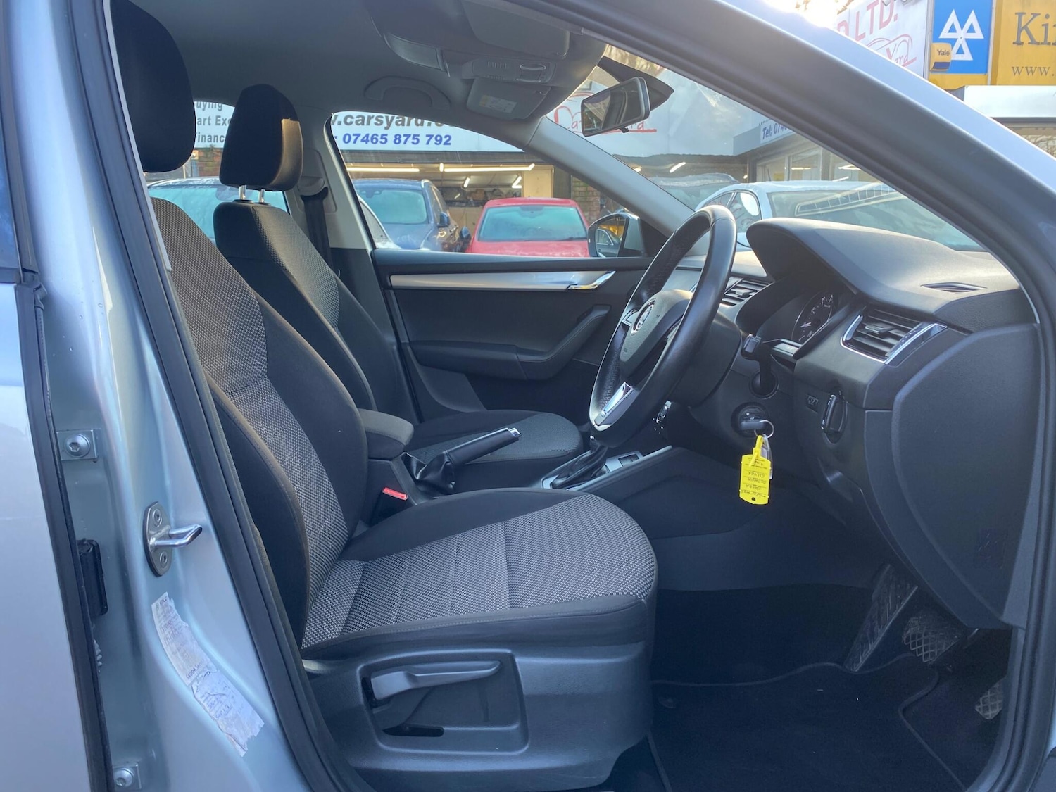 Used Skoda Octavia 2015 for sale - 76714610: Photo 17