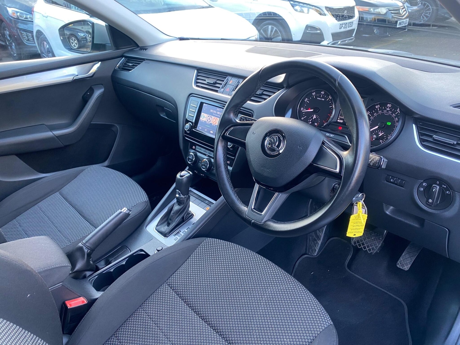 Used Skoda Octavia 2015 for sale - 76714610: Photo 18