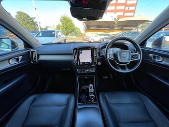 Used Volvo XC40 2020 for sale - 79107053: Photo