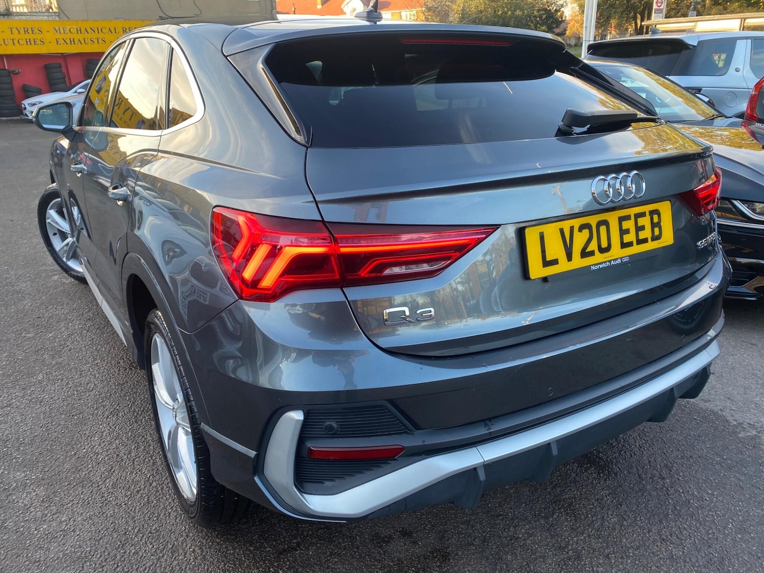 Used Audi Q3 2020 for sale - 76667459: Photo 14