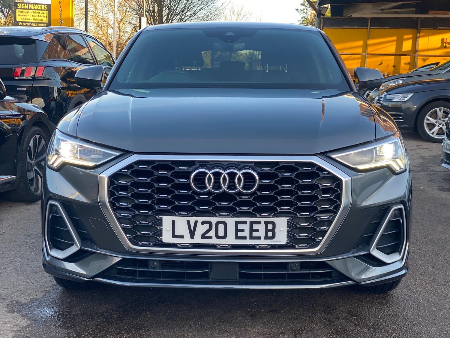 Used Audi Q3 2020 for sale - 76667459: Photo 3