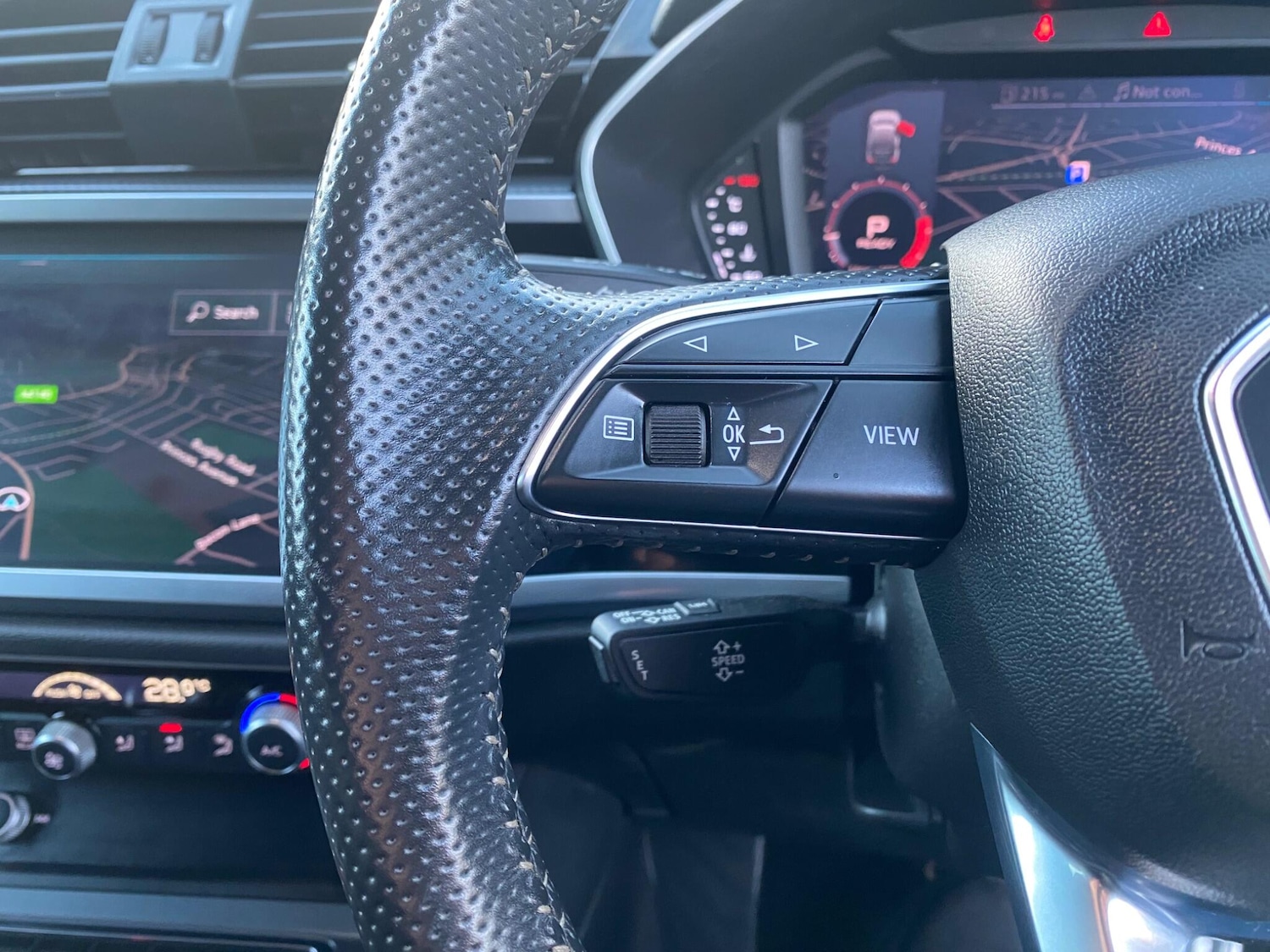 Used Audi Q3 2020 for sale - 76667459: Photo 30