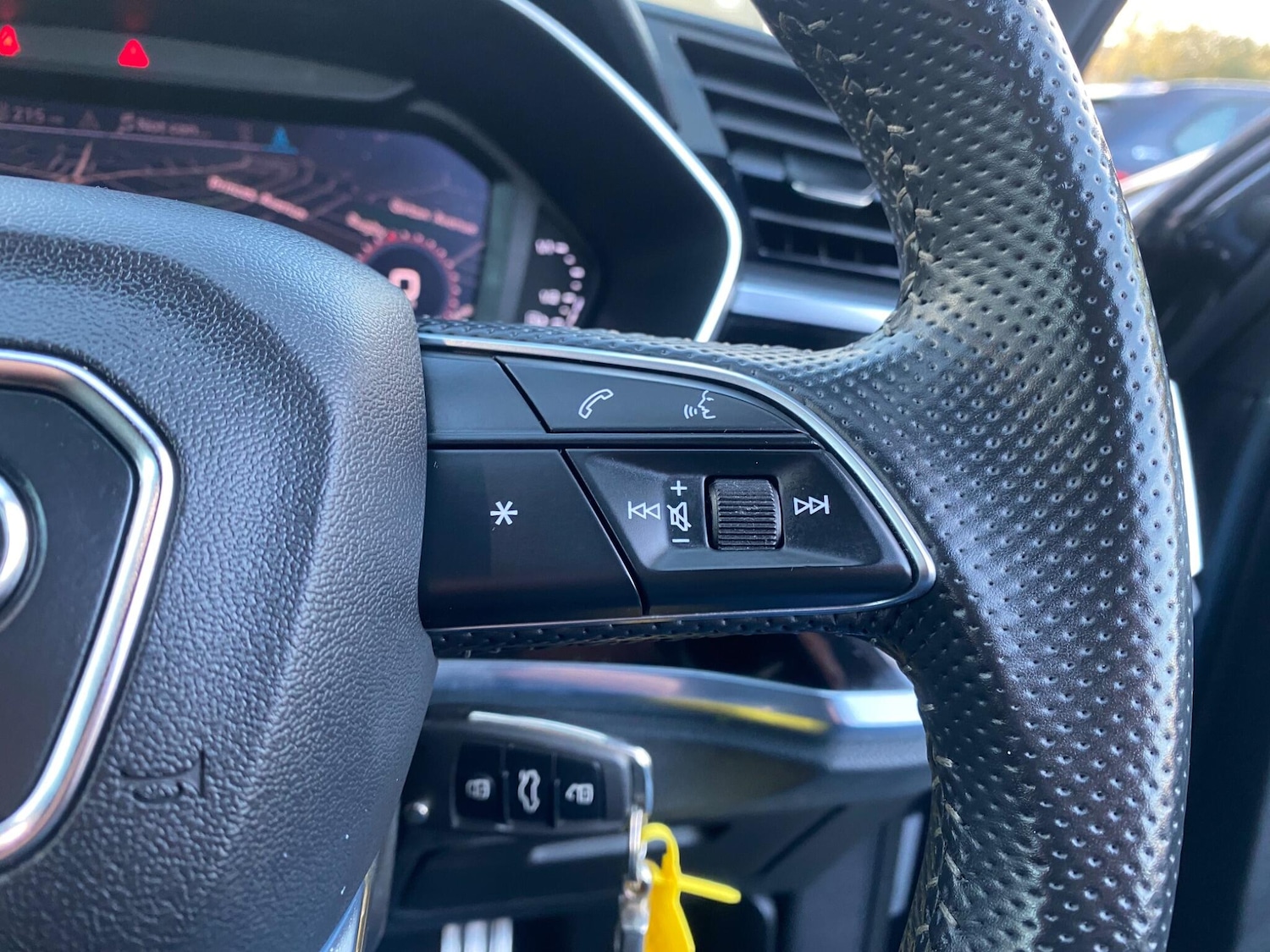 Used Audi Q3 2020 for sale - 76667459: Photo 31