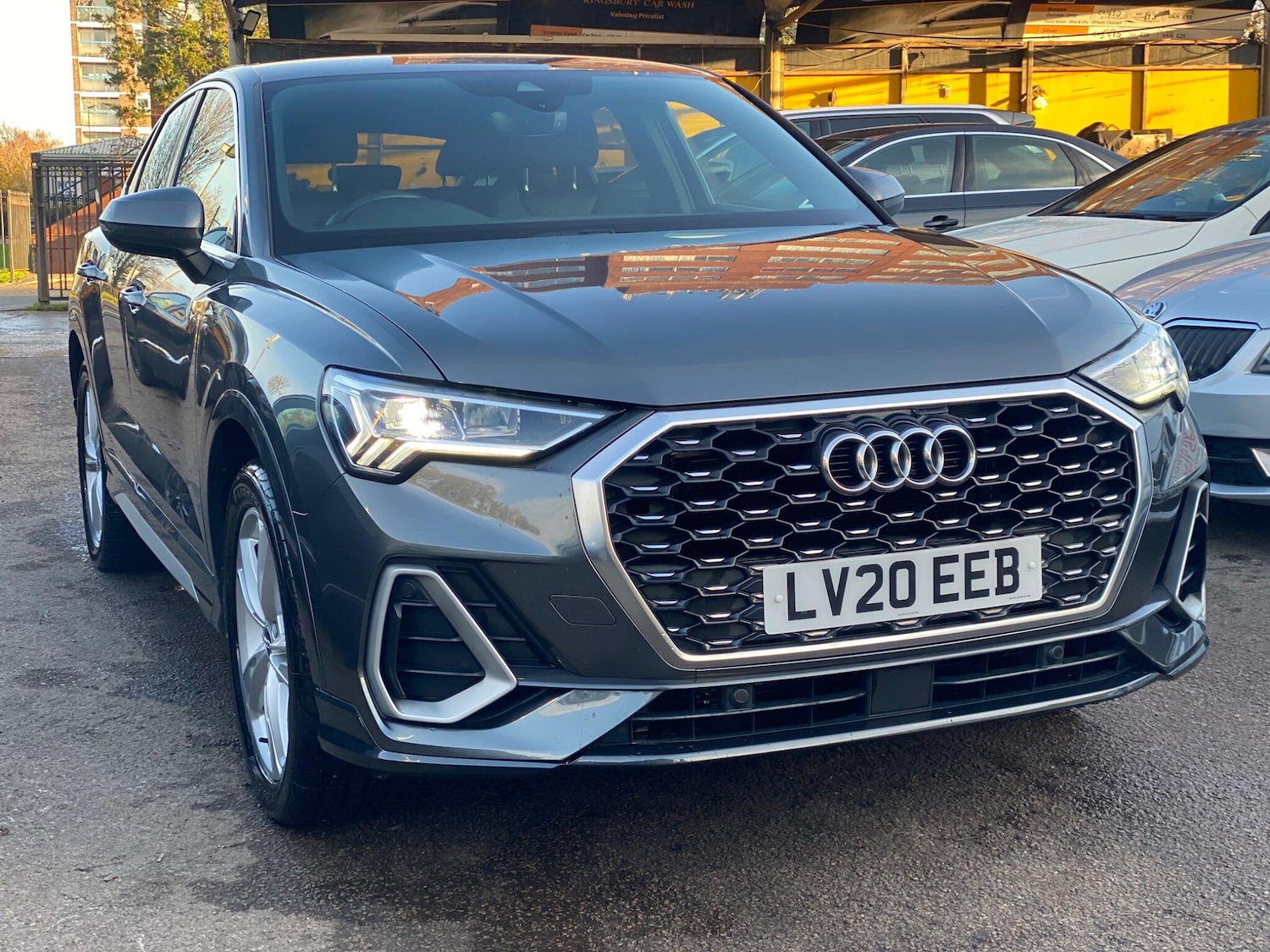 Used Audi Q3 2020 for sale - 76667459: Photo 5