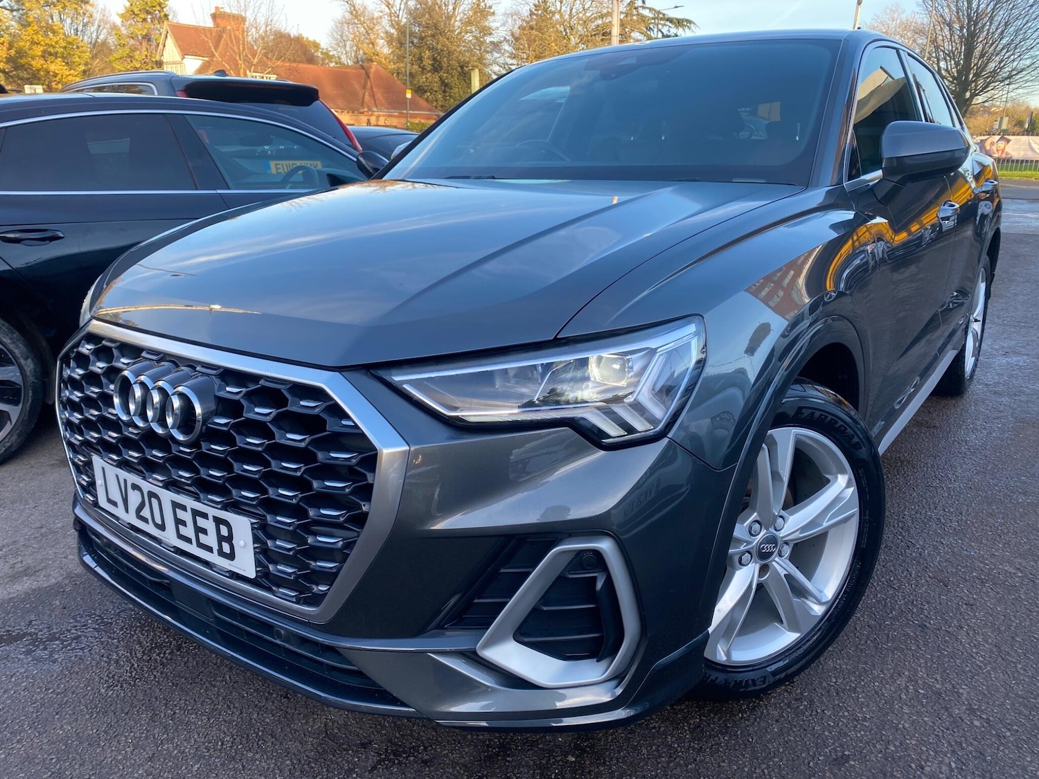 Used Audi Q3 2020 for sale - 76667459: Photo 6