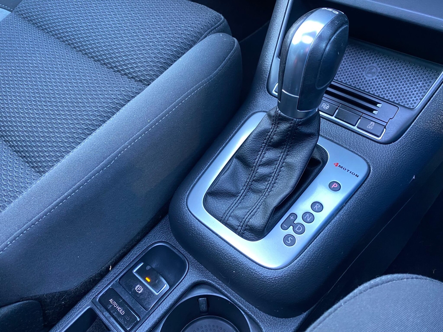 Used Volkswagen Tiguan 2015 for sale - 77091751: Photo 26