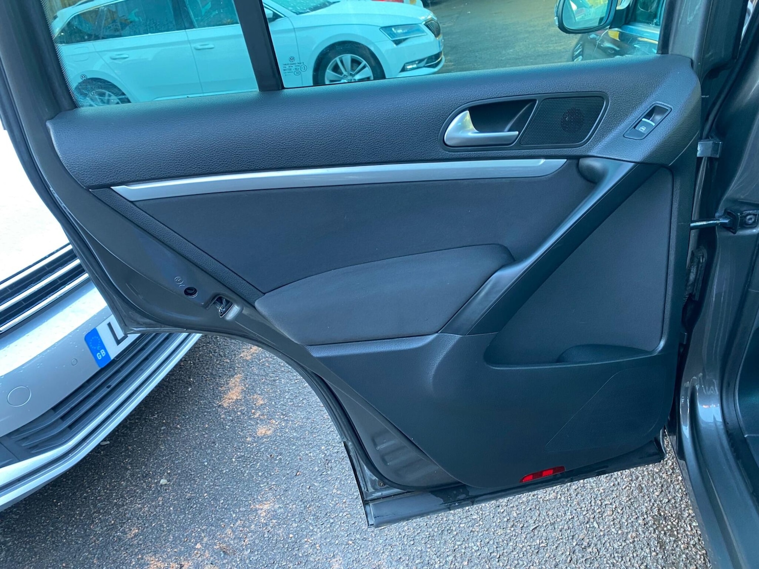 Used Volkswagen Tiguan 2015 for sale - 77091751: Photo 31