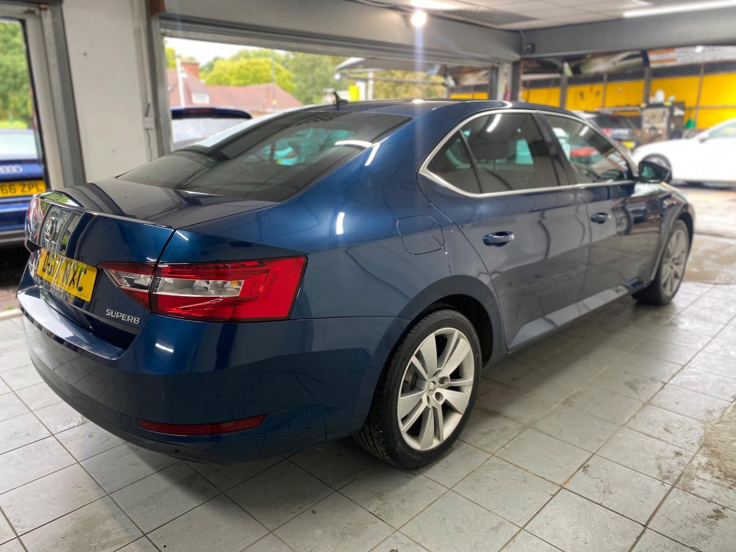 Used Skoda Superb 2017 for sale - 76549564: Photo 10