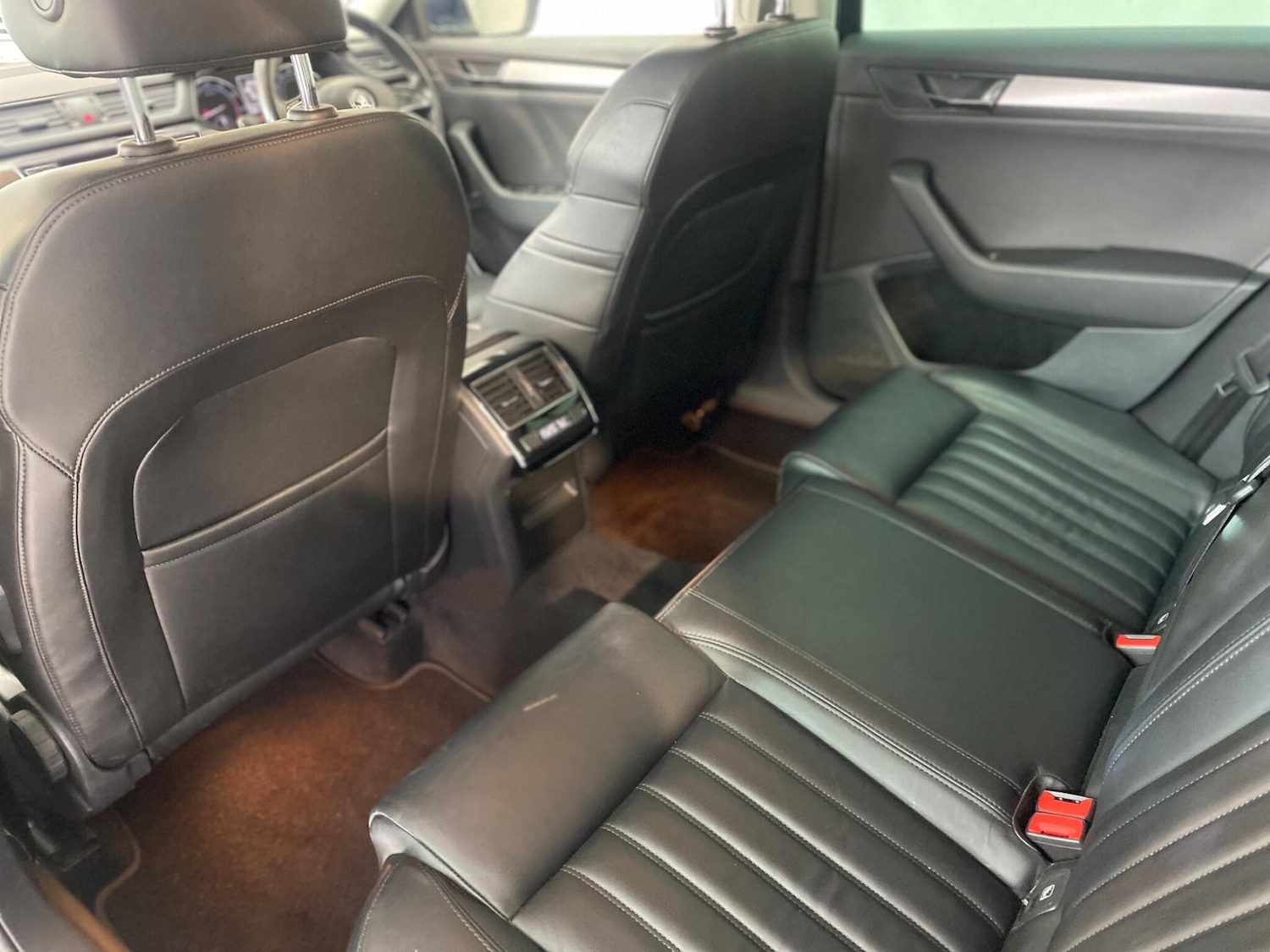 Used Skoda Superb 2017 for sale - 76549564: Photo 26