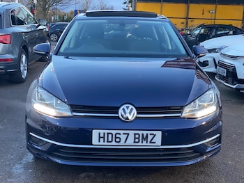 Used Volkswagen Golf 2017 for sale - 77120717: Photo