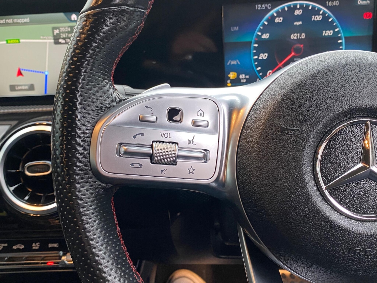 Used Mercedes-Benz A-Class for sale - 77682970: Photo 26