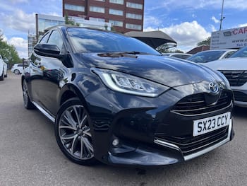 Used Toyota Yaris 2023 for sale - 79712033: Photo