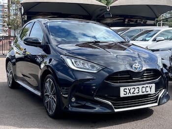 Used Toyota Yaris 2023 for sale - 79712033: Photo