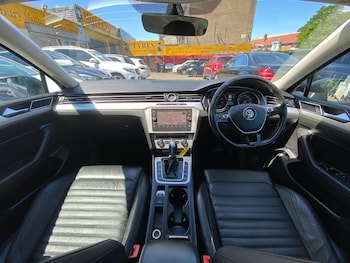Used Volkswagen Passat 2019 for sale - 78897995: Photo