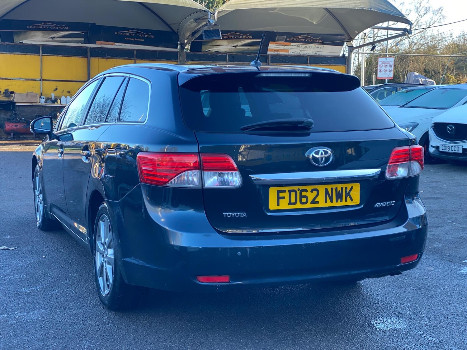 Used Toyota Avensis 2013 for sale - 77097443: Photo 13