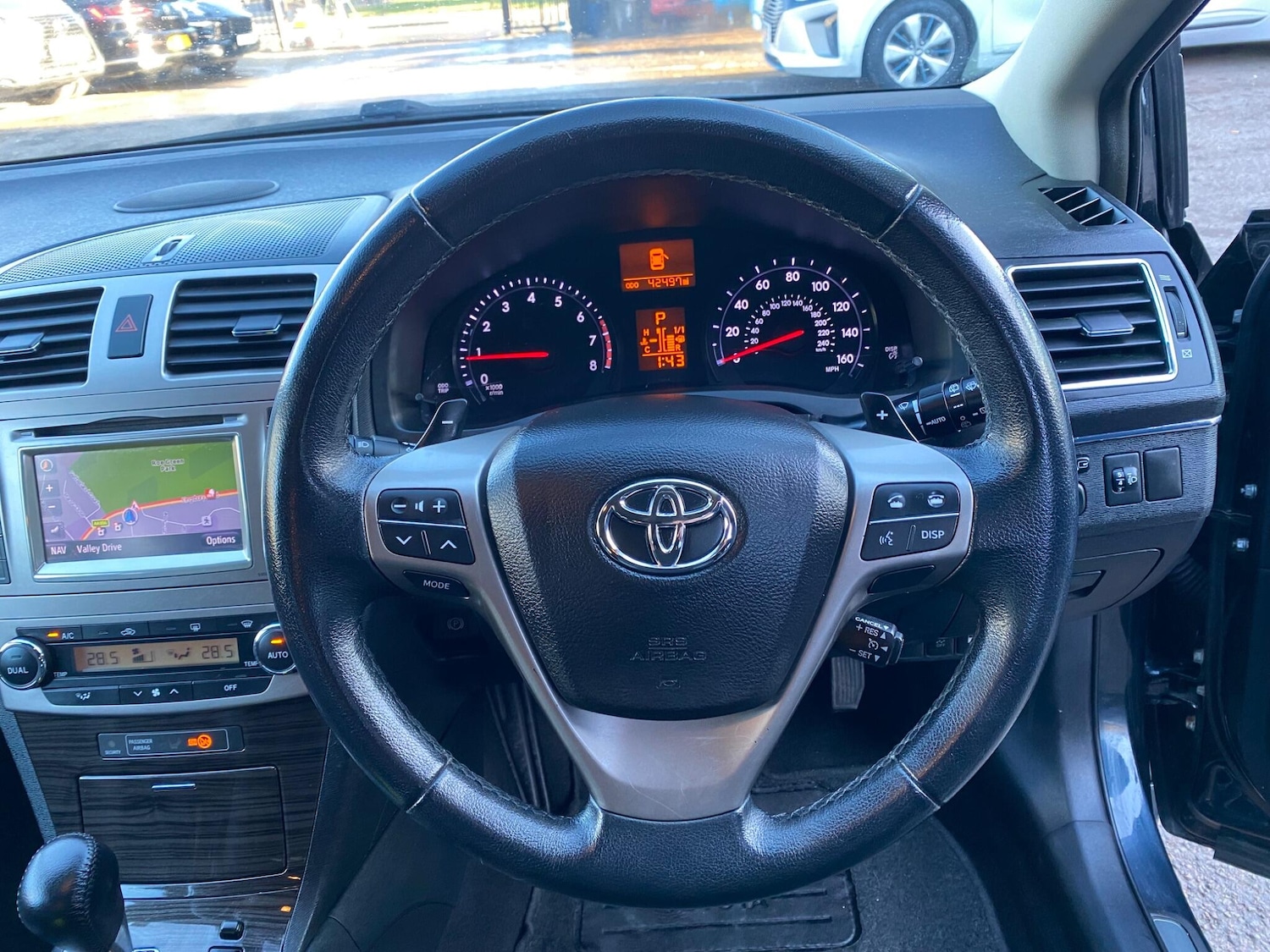 Used Toyota Avensis 2013 for sale - 77097443: Photo 19