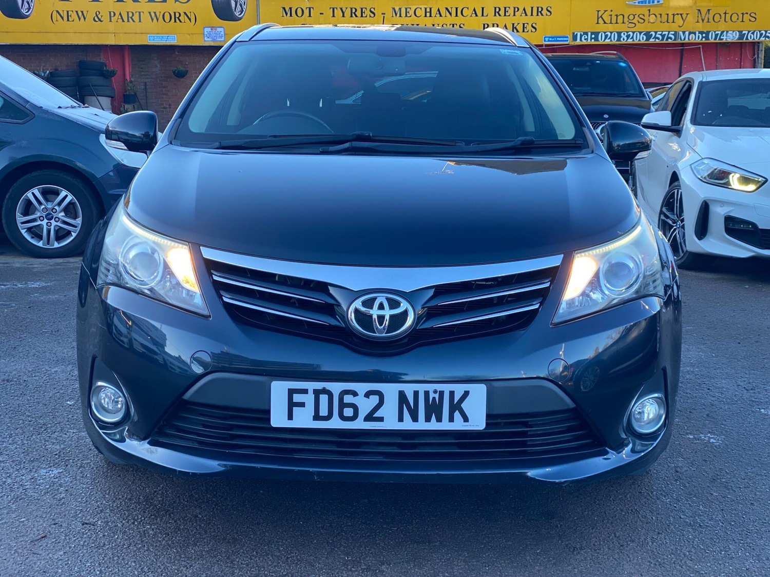 Used Toyota Avensis 2013 for sale - 77097443: Photo 3