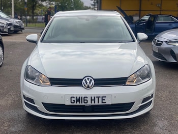 Used Volkswagen Golf 2016 for sale - 75756604: Photo