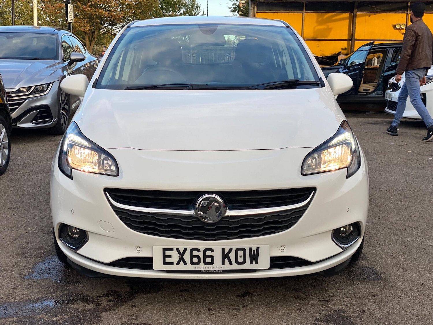 Used Vauxhall Corsa 2016 for sale - 76020420: Photo 3