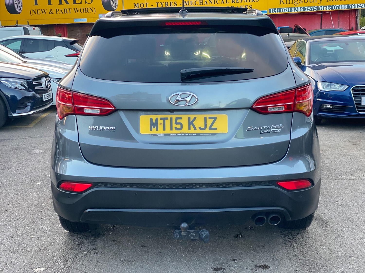 Used Hyundai Santa Fe 2015 for sale - 76370445: Photo 12