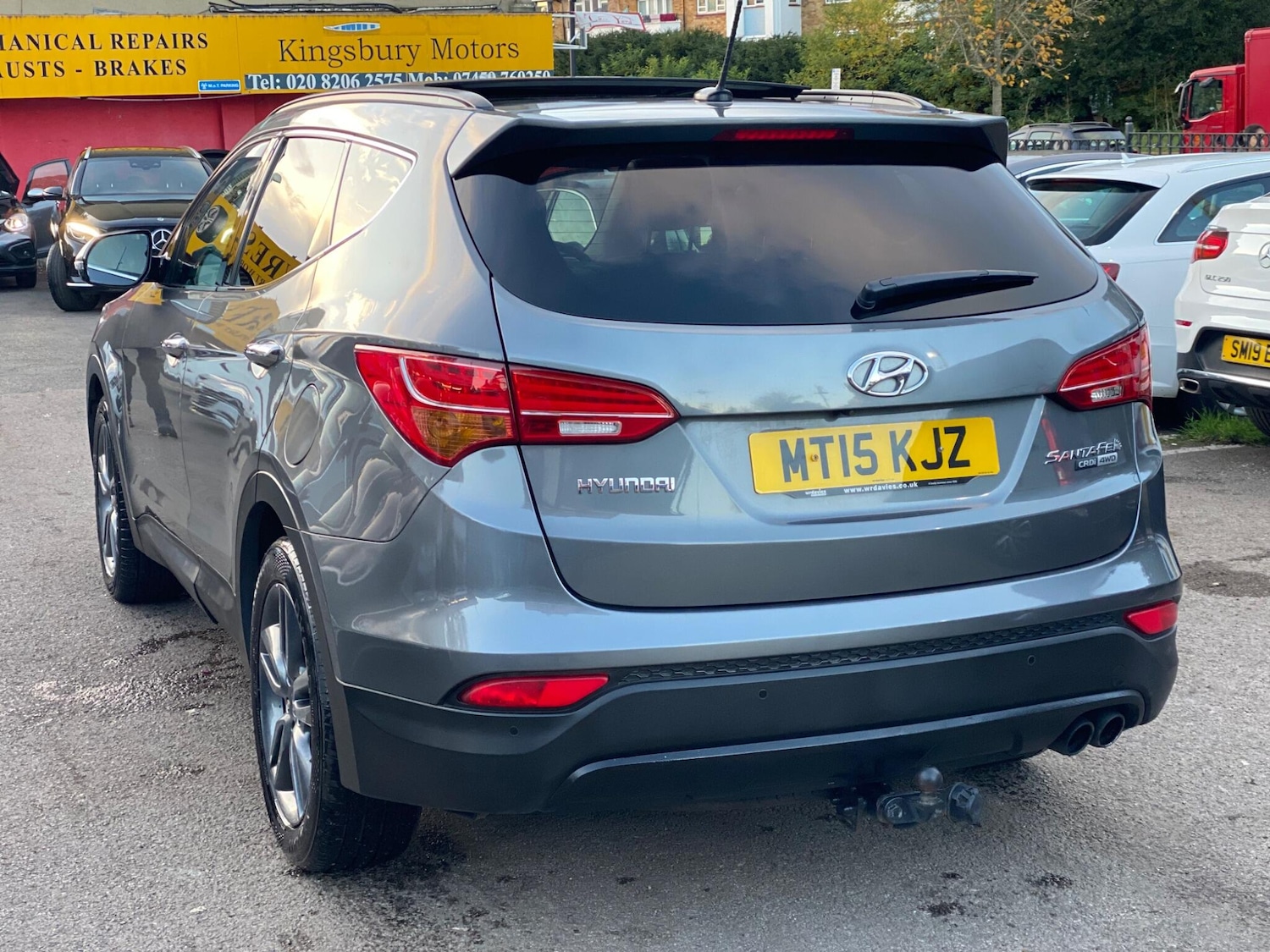 Used Hyundai Santa Fe 2015 for sale - 76370445: Photo 13