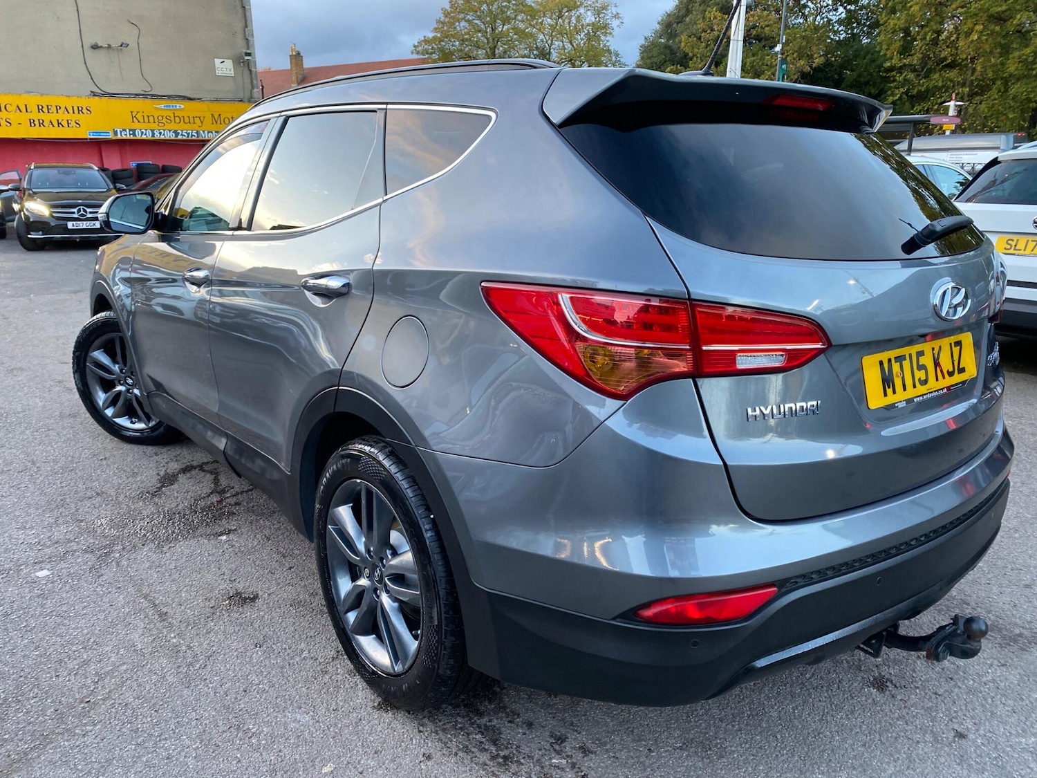 Used Hyundai Santa Fe 2015 for sale - 76370445: Photo 14