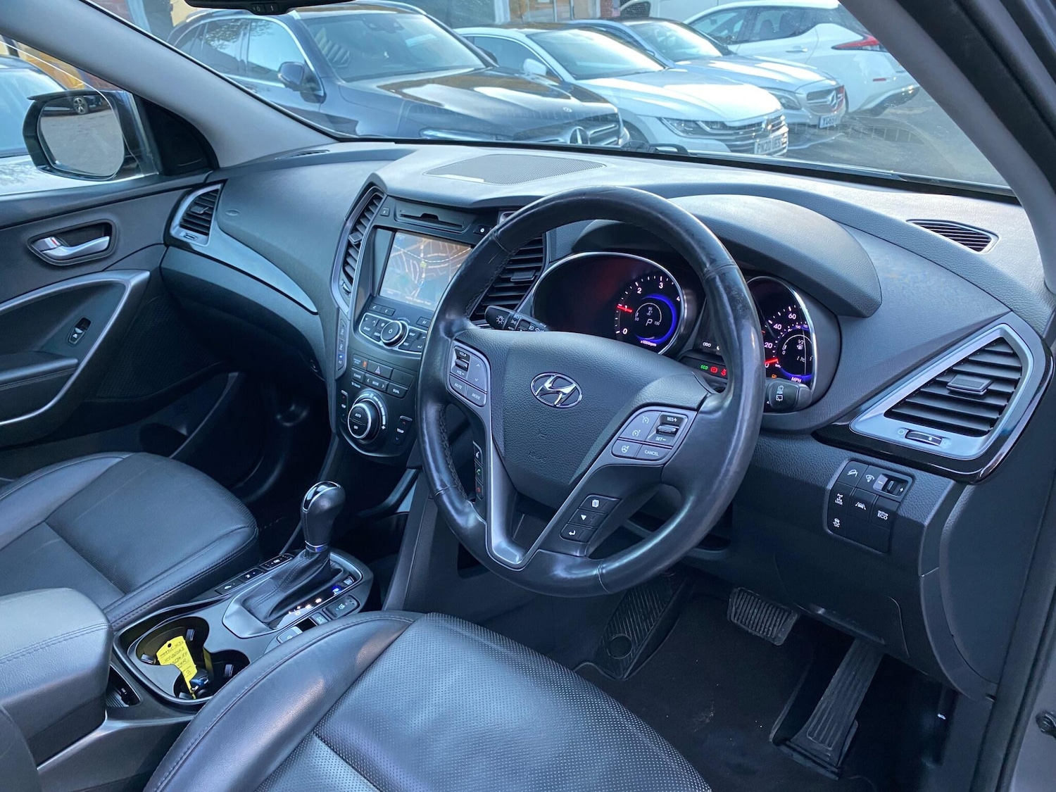 Used Hyundai Santa Fe 2015 for sale - 76370445: Photo 18
