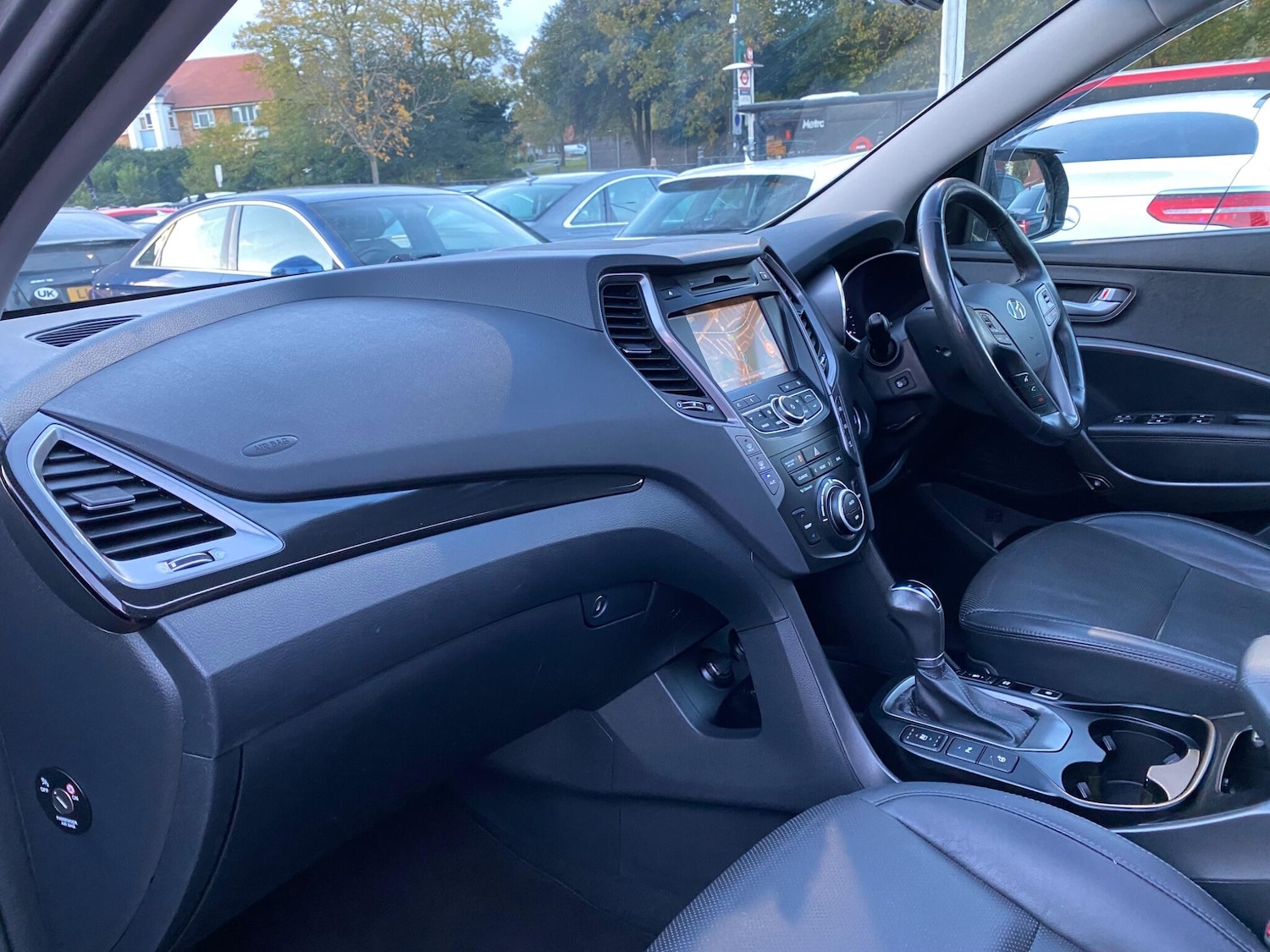 Used Hyundai Santa Fe 2015 for sale - 76370445: Photo 42