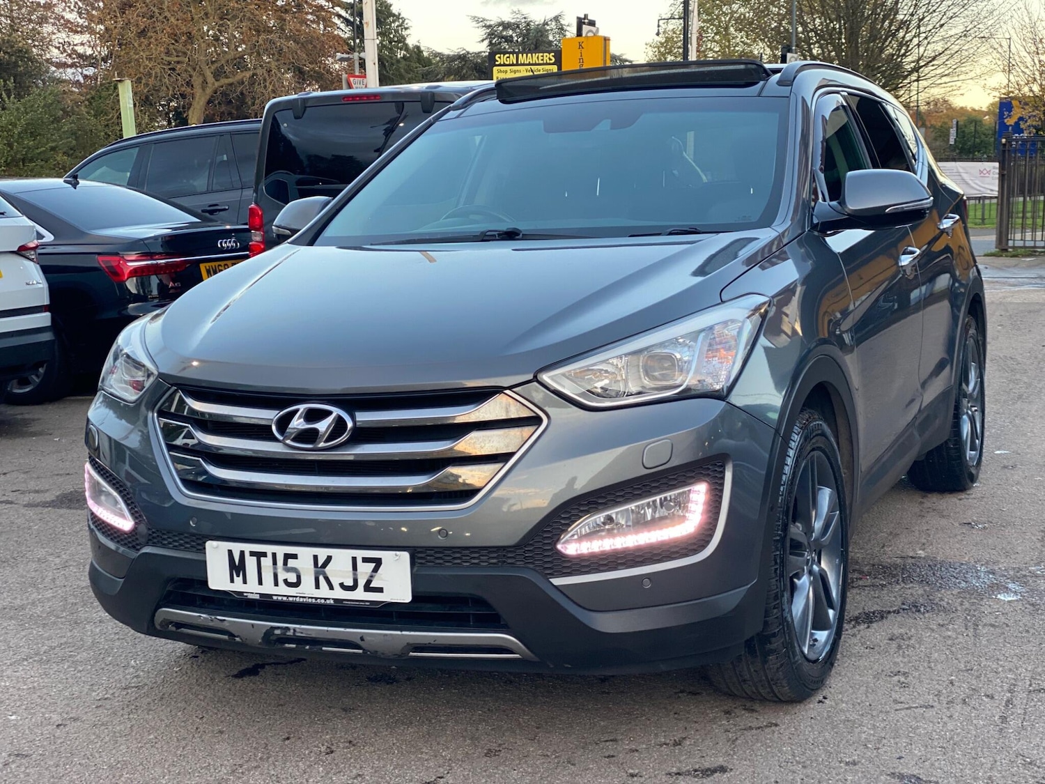 Used Hyundai Santa Fe 2015 for sale - 76370445: Photo 8